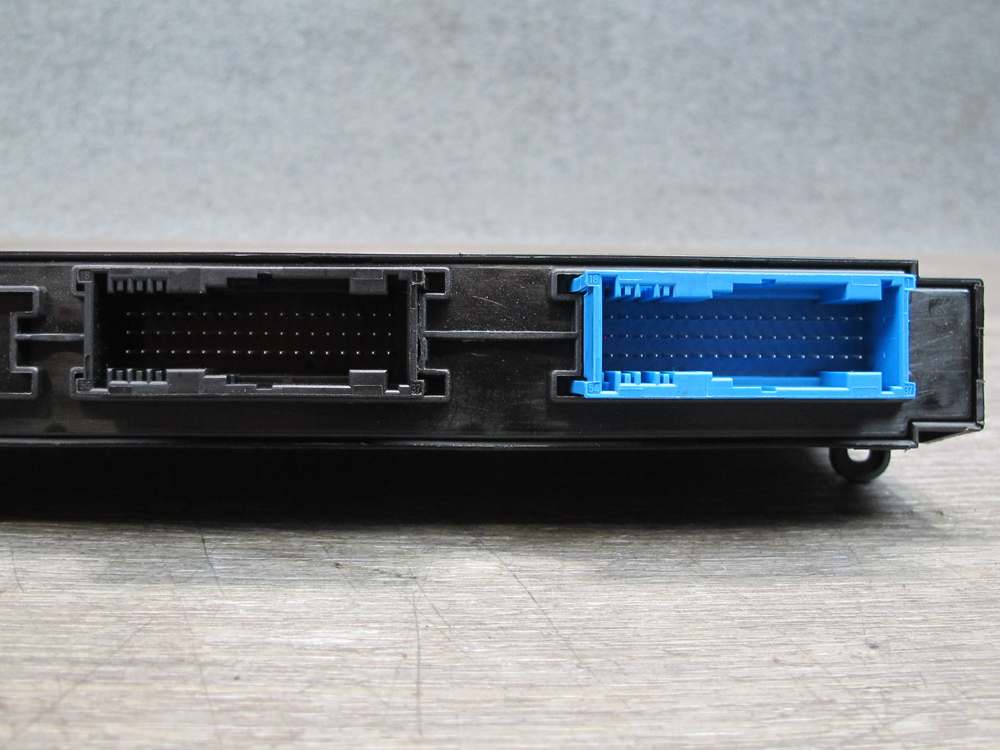 2015 BMW E89 Z4 N20 28i BCM Body Control Module 9329799 OEM