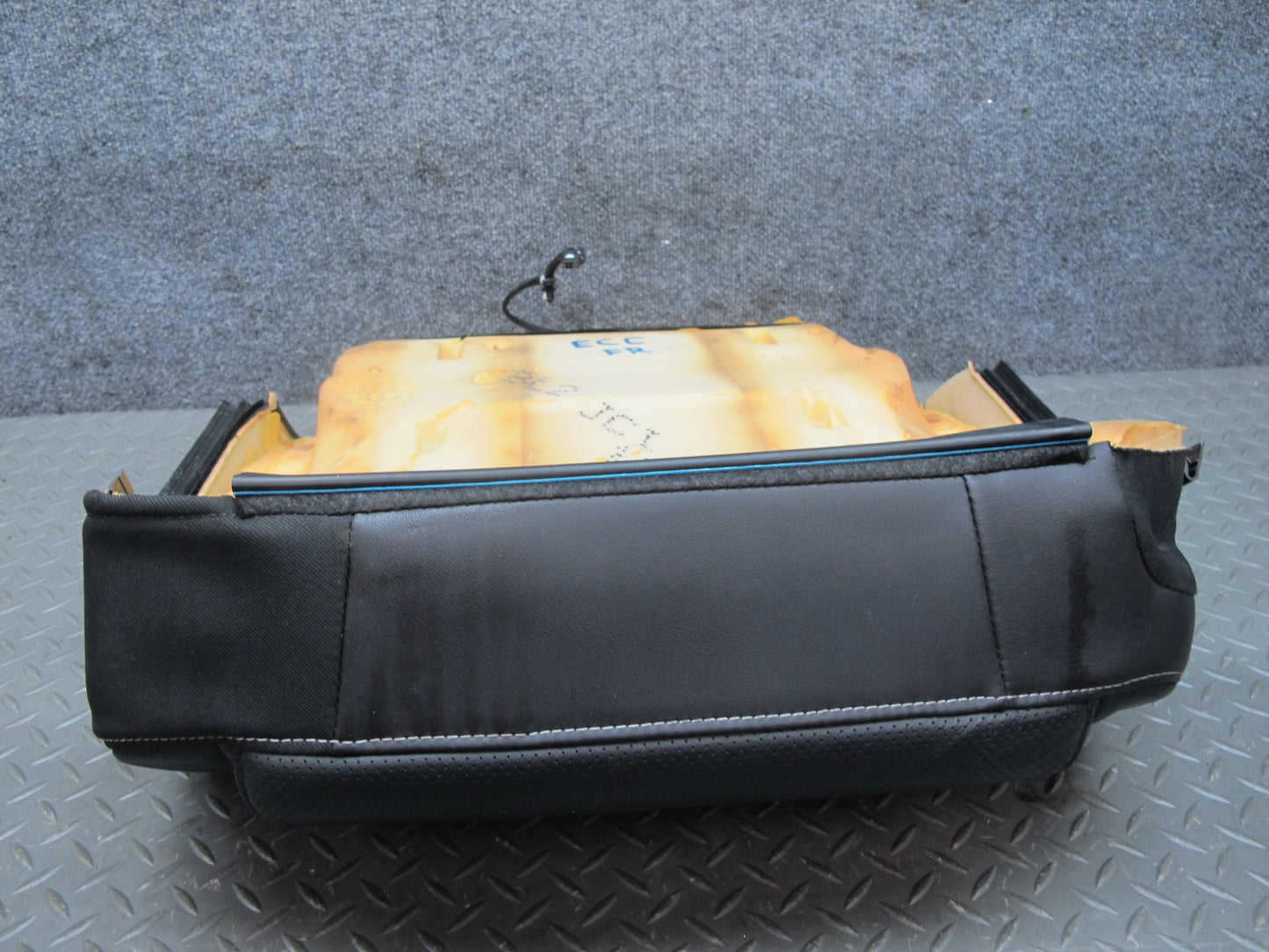 16-23 Chevrolet Camaro Front Right Seat Lower Leather Cushion OEM