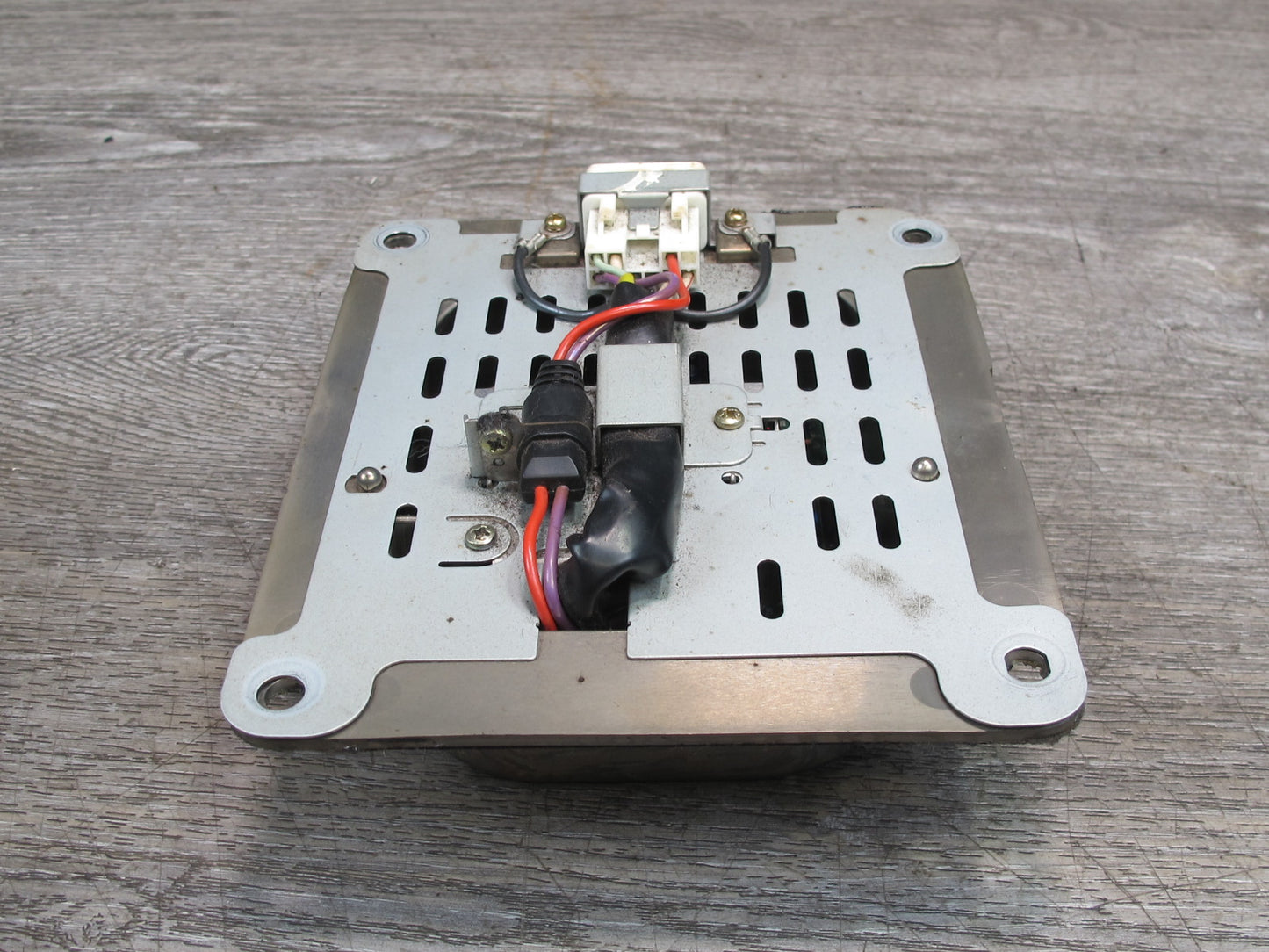 92-96 Lexus JZZ31L SC300 SC400 Pioneer Speaker Amplifier Crossover OEM