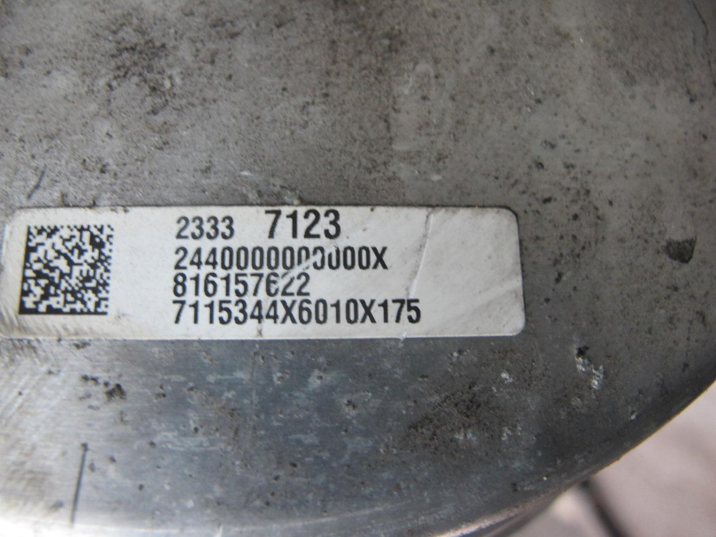 16-23 Chevrolet Camaro Brake Master Cylinder Booster Fluid Reservoir OEM