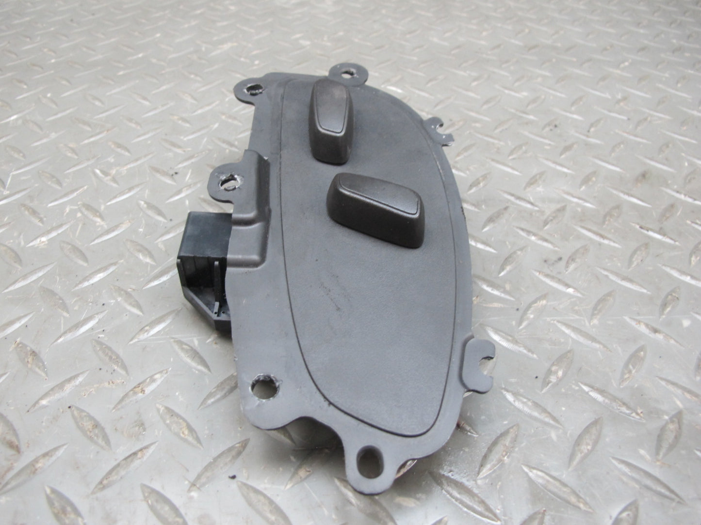 16-23 Chevrolet Camaro Front Left Seat Adjustment Switch OEM