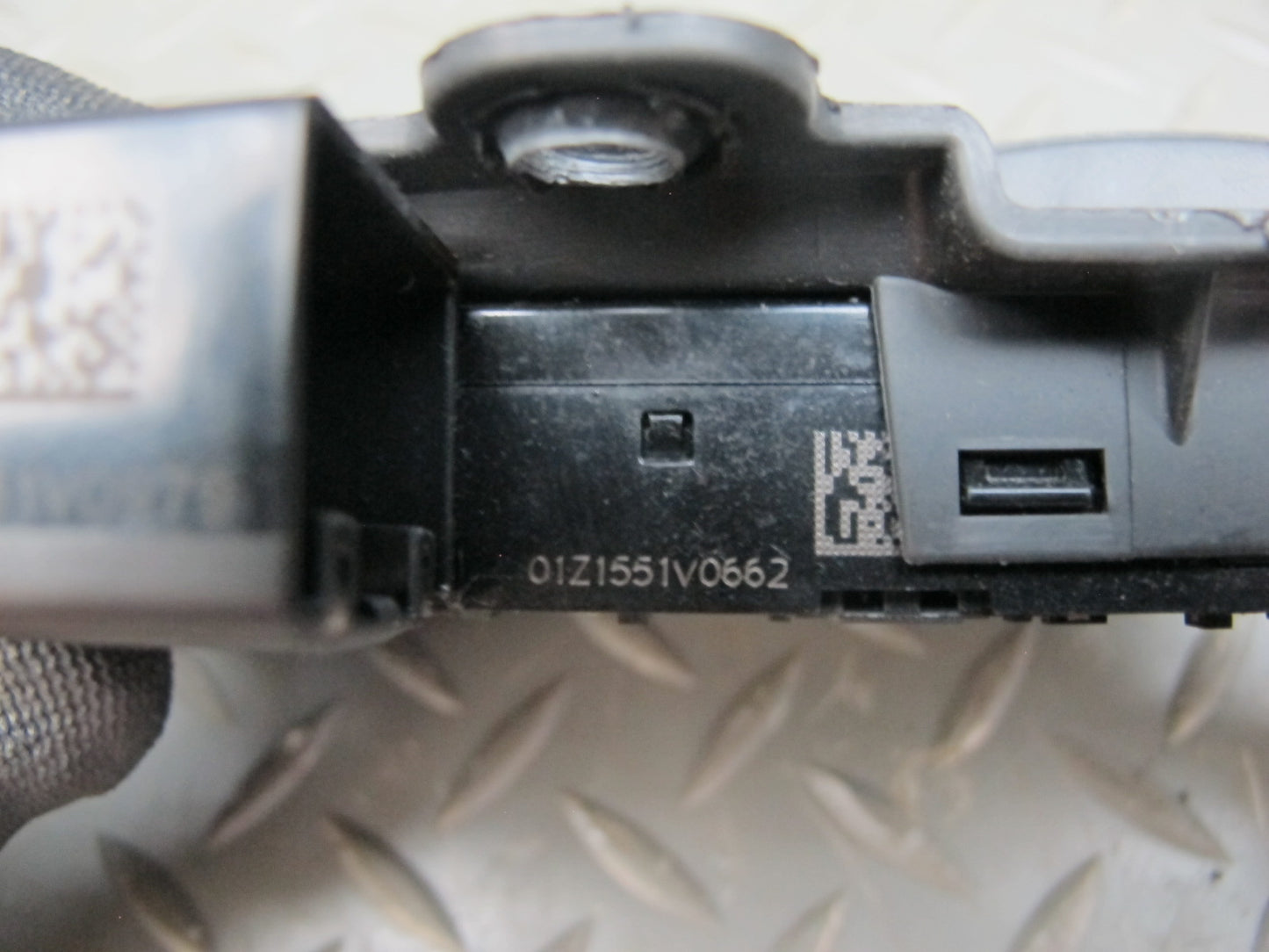 16-23 Chevrolet Camaro Front Right Seat Adjustment Switch OEM
