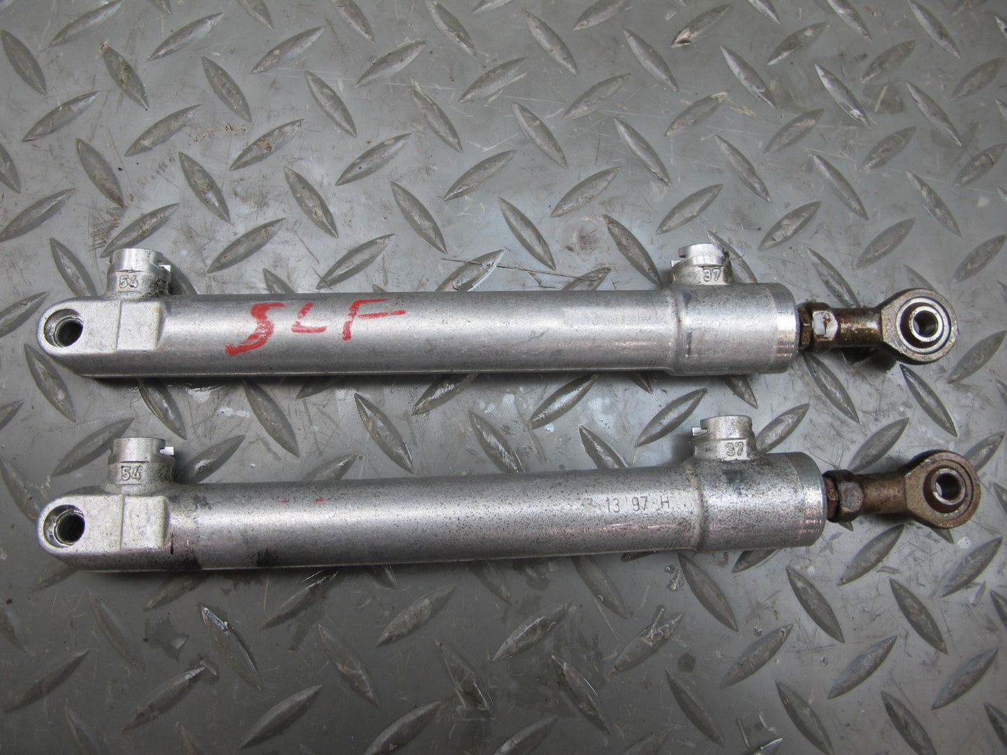 95-98 Mercedes R129 Convertible TOP Roof Hydraulic Cylinder Valve Block Set