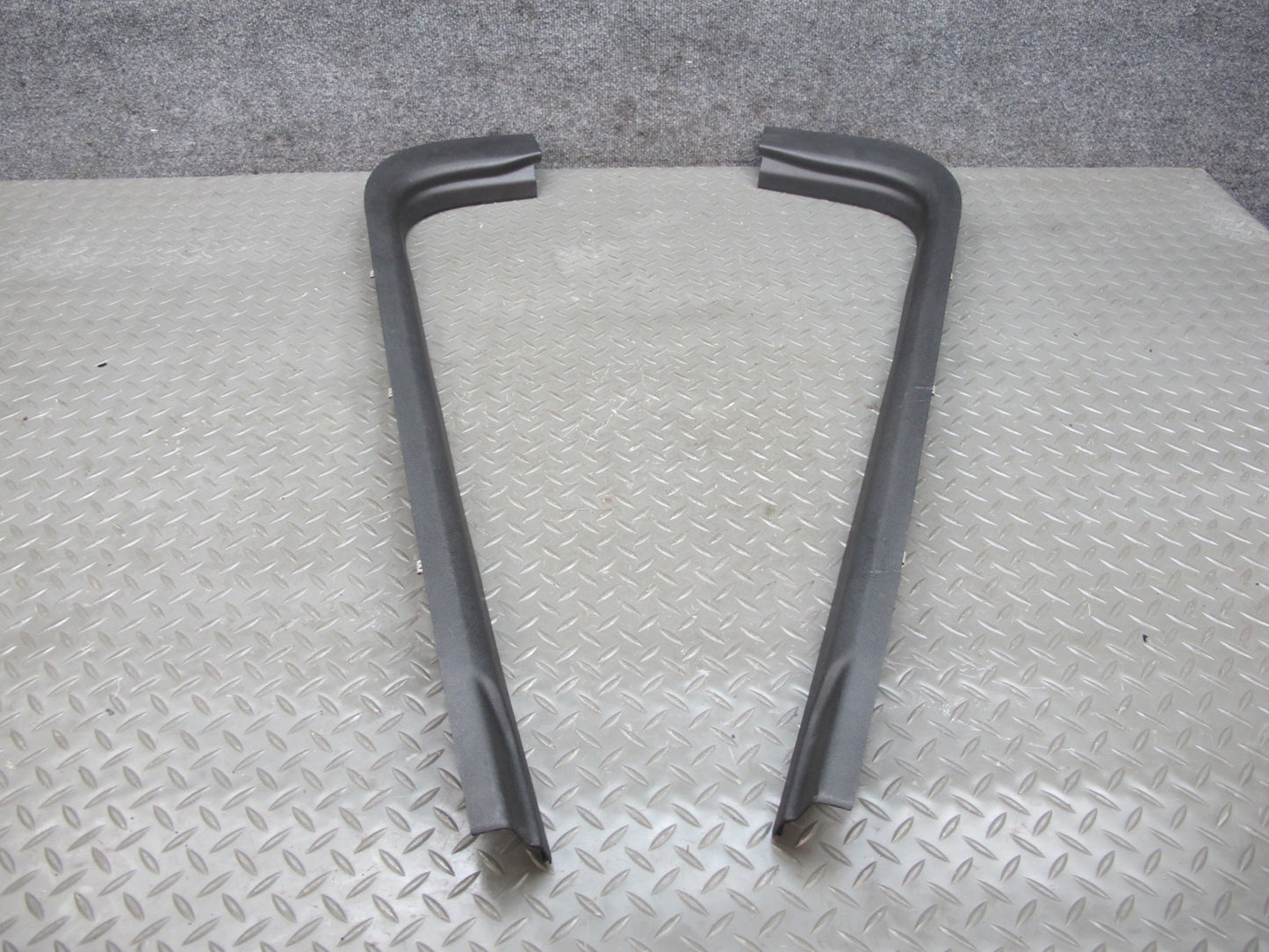 16-23 Chevrolet Camaro Set of 2 Left & Right Door Scuff Trim Plate Cover OEM