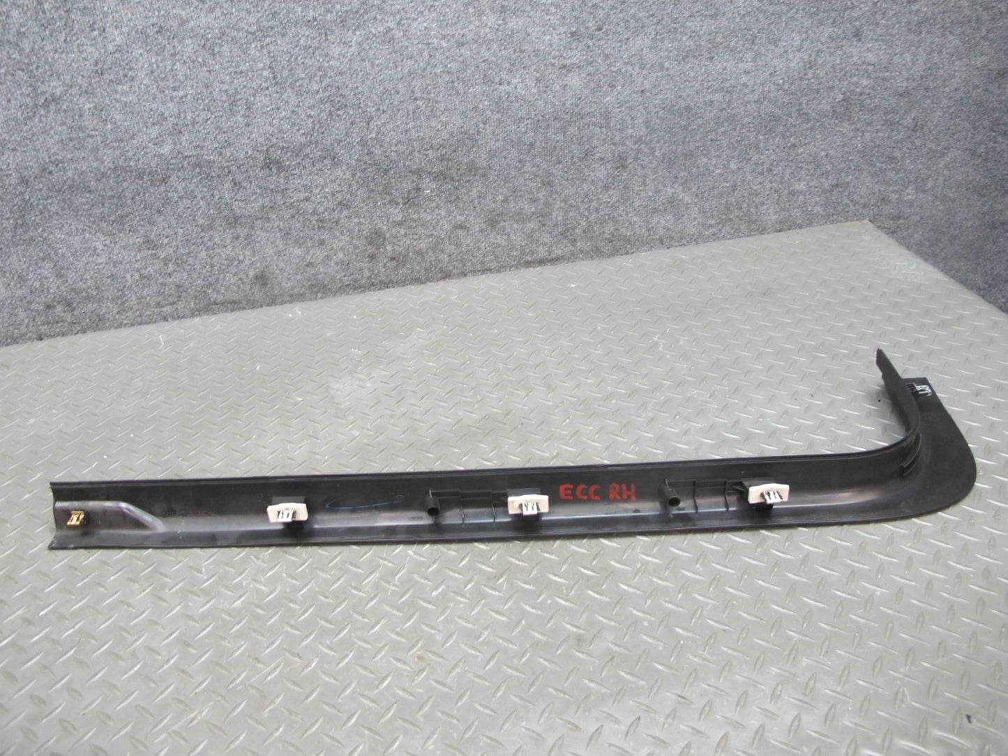 16-23 Chevrolet Camaro Set of 2 Left & Right Door Scuff Trim Plate Cover OEM