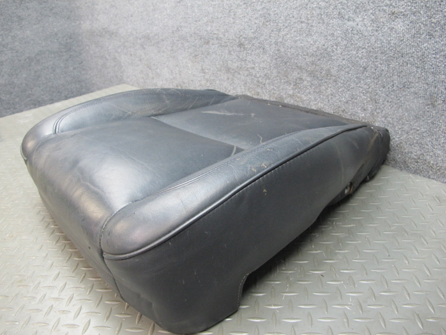 03-05 Lexus JZS160L GS300 Front Right Passenger Leather Seat Lower Cushion OEM