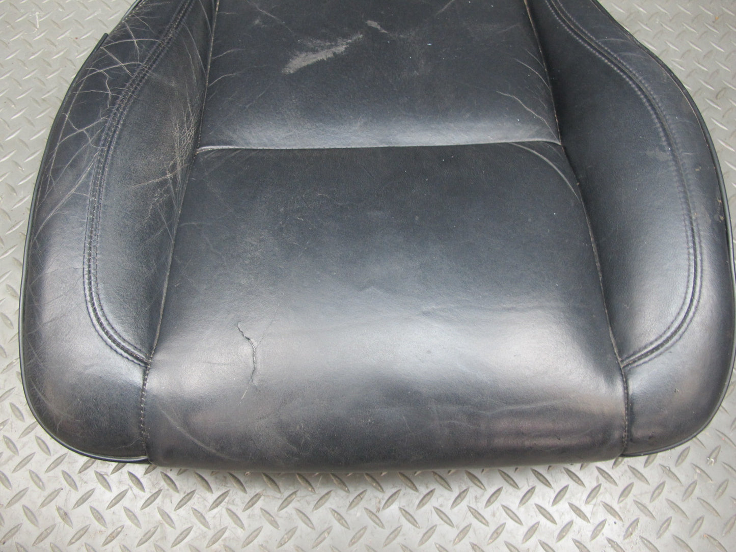 03-05 Lexus JZS160L GS300 Front Right Passenger Leather Seat Lower Cushion OEM