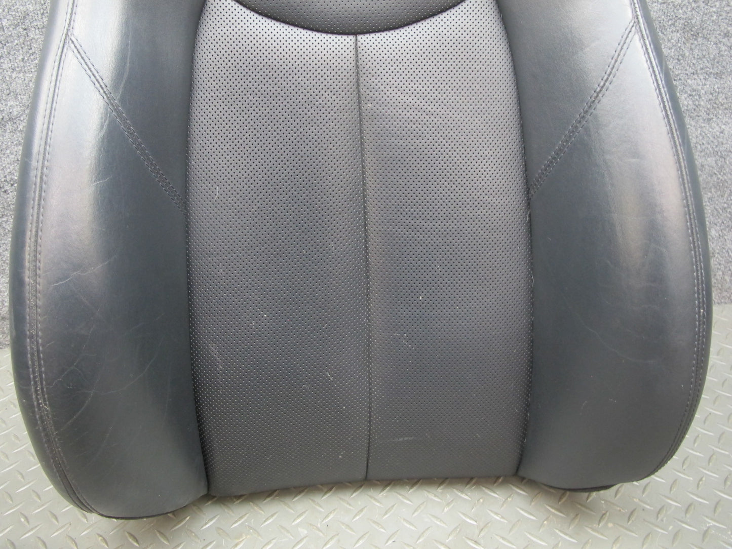 03-08 Mercedes R230 Front Right Seat Leather Upper Backrest Cushion OEM