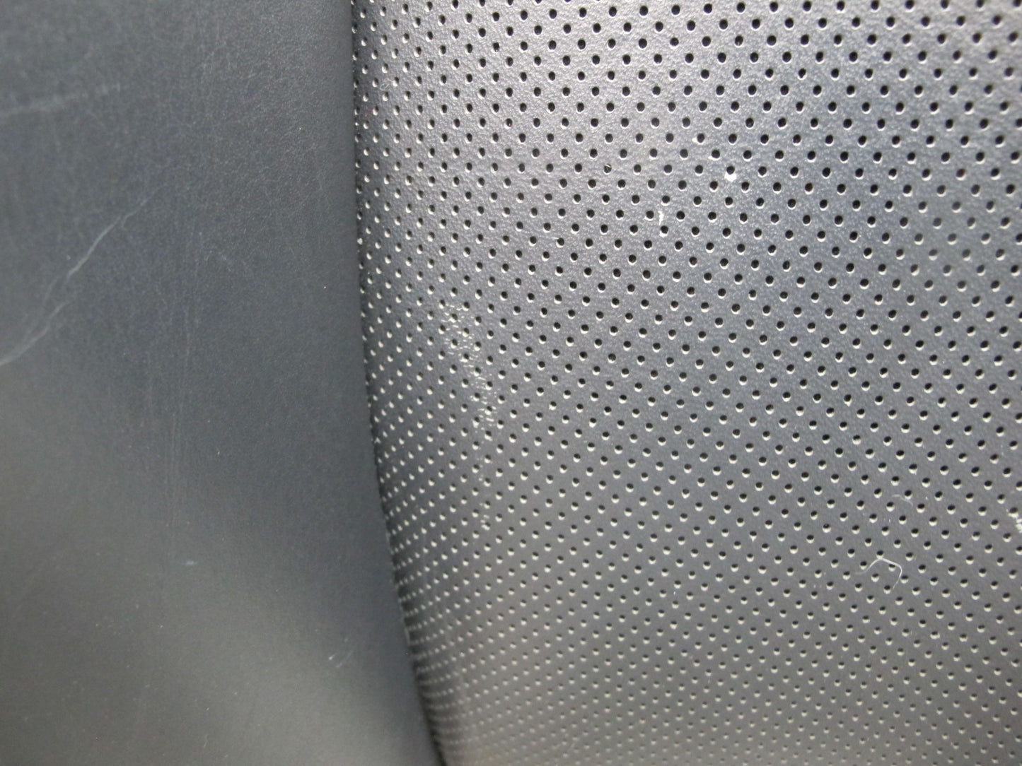 03-08 Mercedes R230 Front Right Seat Leather Upper Backrest Cushion OEM