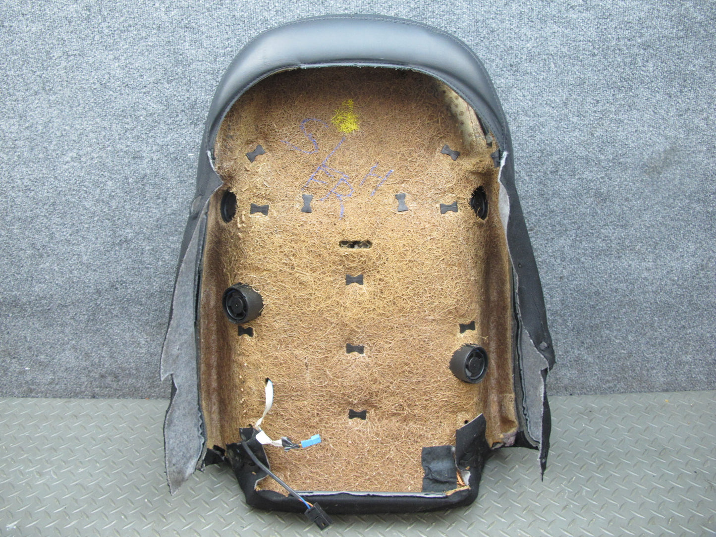 03-08 Mercedes R230 Front Right Seat Leather Upper Backrest Cushion OEM