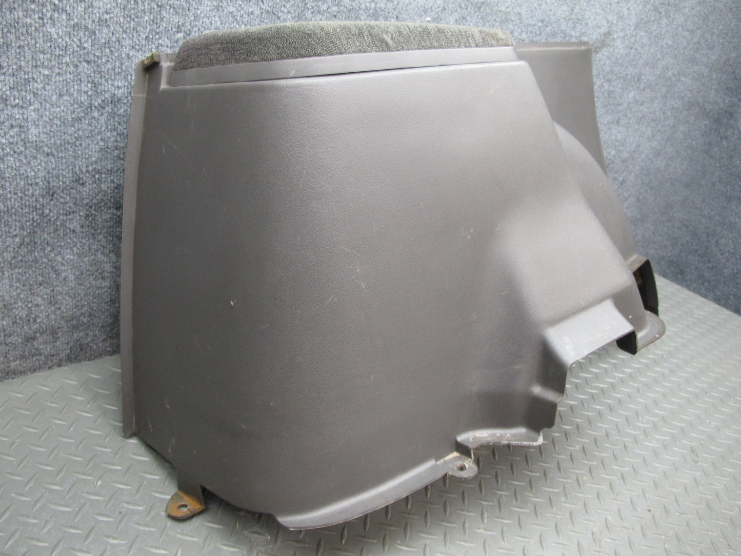 85-86 Nissan Z31 300ZX 2+0 Set of 2 Rear Left & Right Trunk Trim Cover OEM