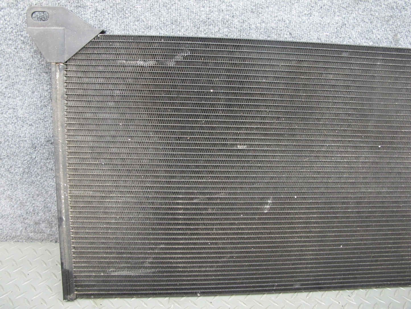 2003-2007 Hummer H2 A/C Air Conditioning Condenser 15790358