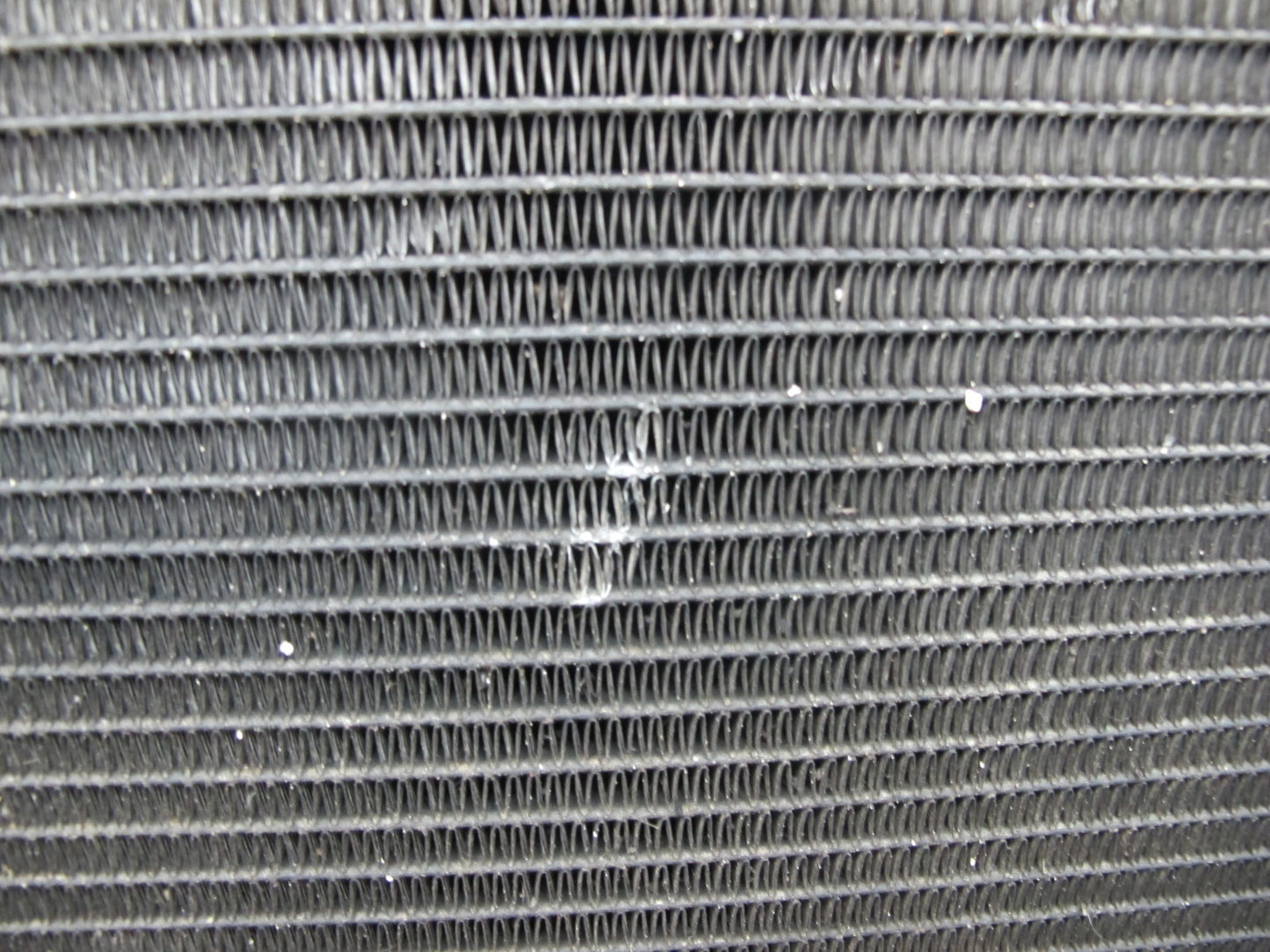 2003-2007 Hummer H2 A/C Air Conditioning Condenser 15790358