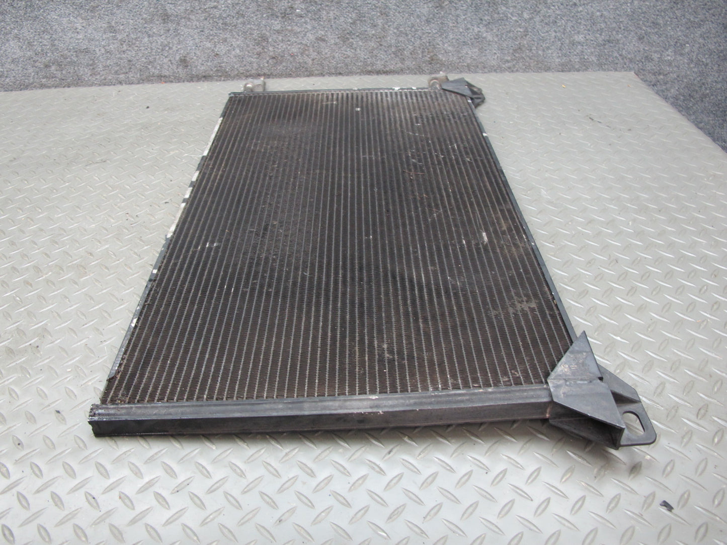 2003-2007 Hummer H2 A/C Air Conditioning Condenser 15790358