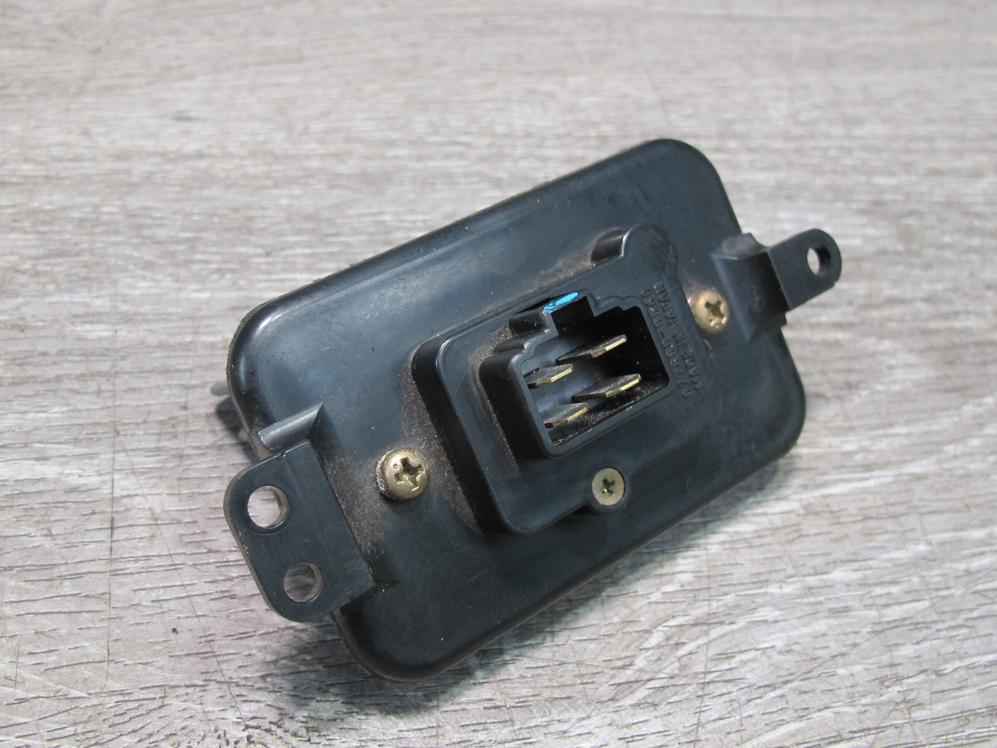 1998-2002 Lexus J100 LX470 A/C Heater Blower Motor Fan Resistor