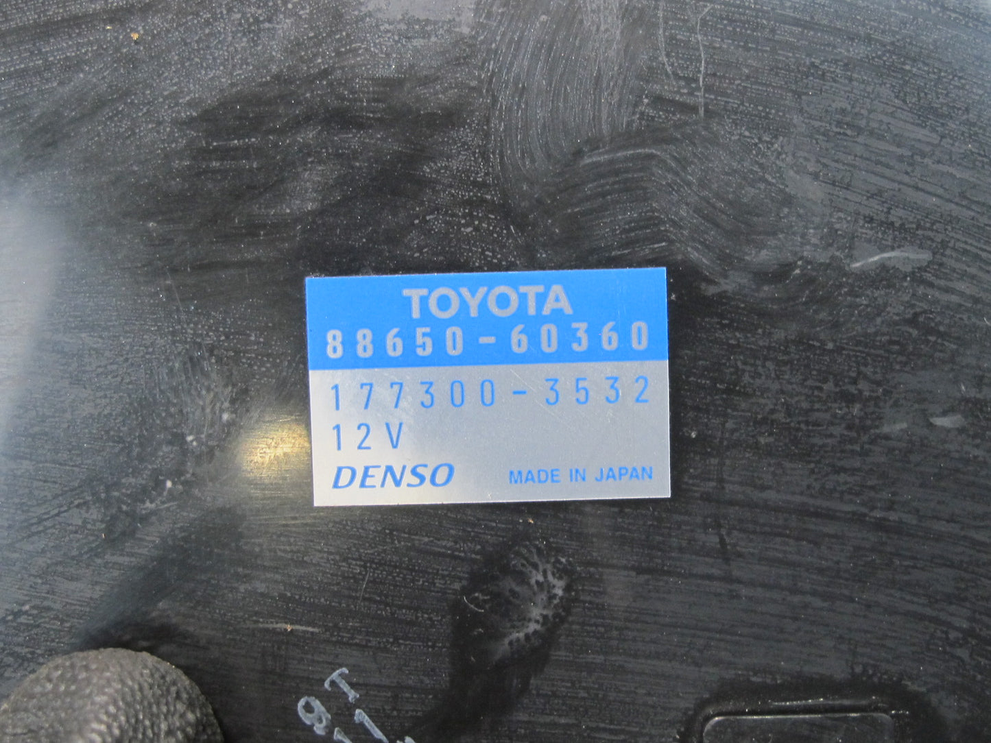 1998-2002 Lexus J100 LX470 Rear A/C Amplifier Temperature Control Module