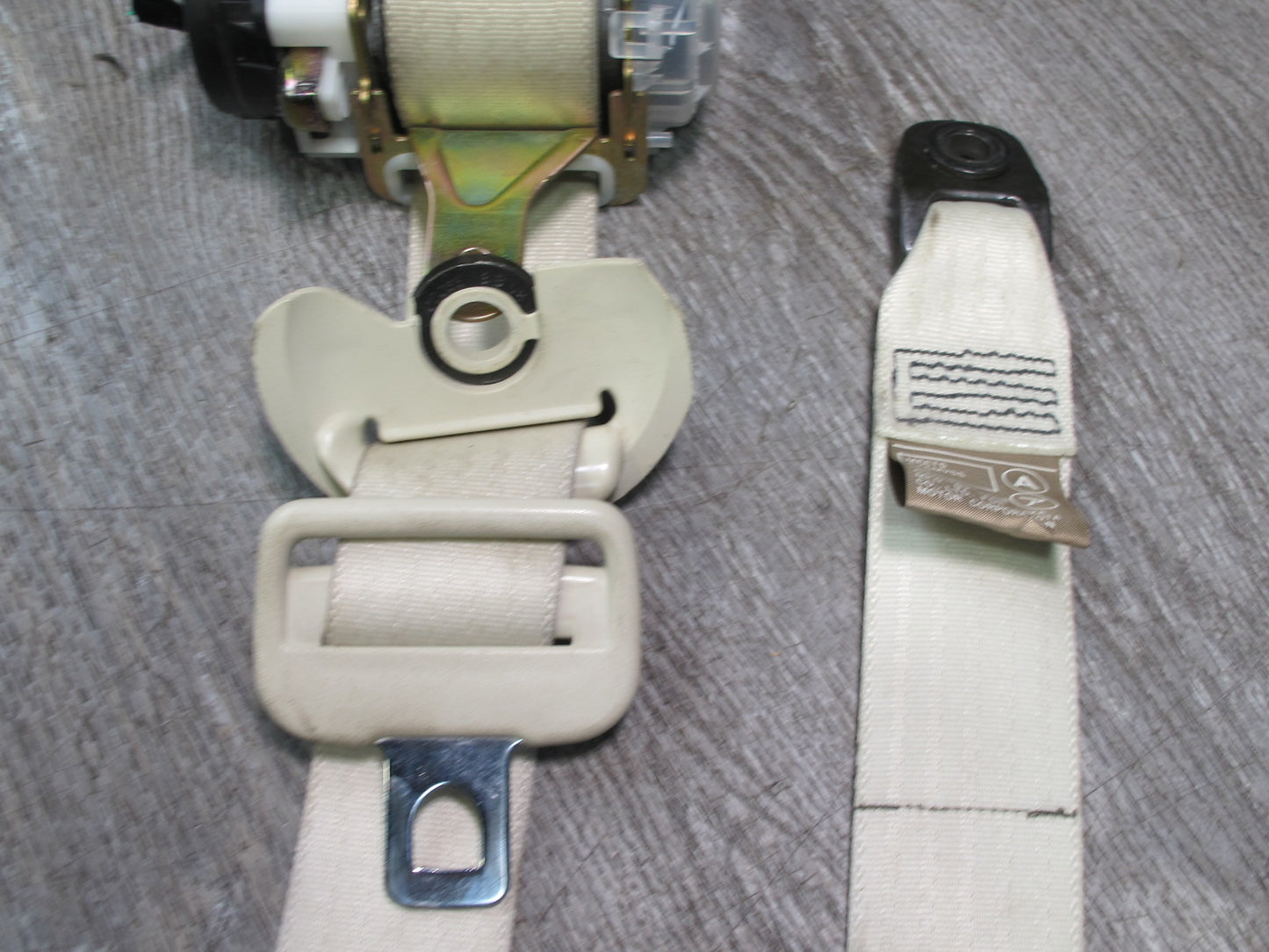 01-06 LEXUS LS430 FRONT RIGHT & LEFT SIDE SEATBELT RETRACTOR SET OEM