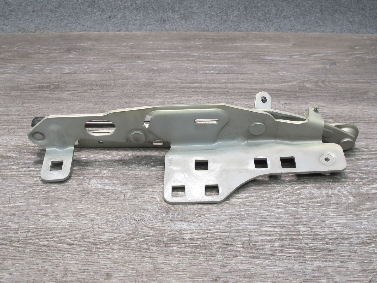 03-12 Mercedes R230 Set of 2 Front Left & Right Hood Hinge w Shocks OEM