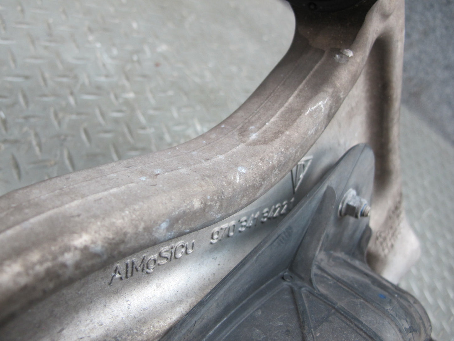 2014-2016 Porsche Panamera 970 RWD Front Right Lower Control Arm 97034105424