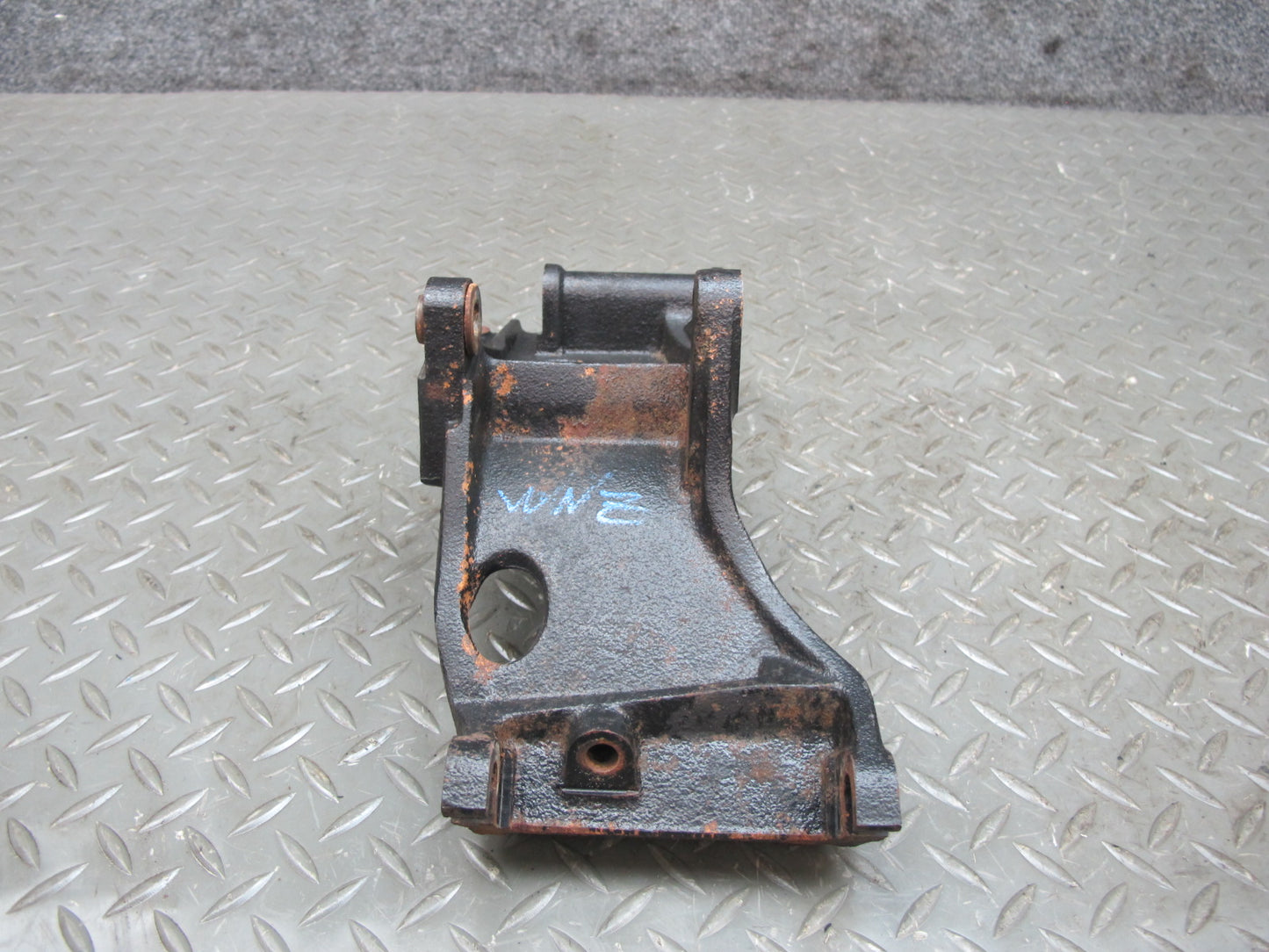 84-86 Nissan Z31 300ZX VG30E NA A/C Compressor Mount Bracket Support OEM