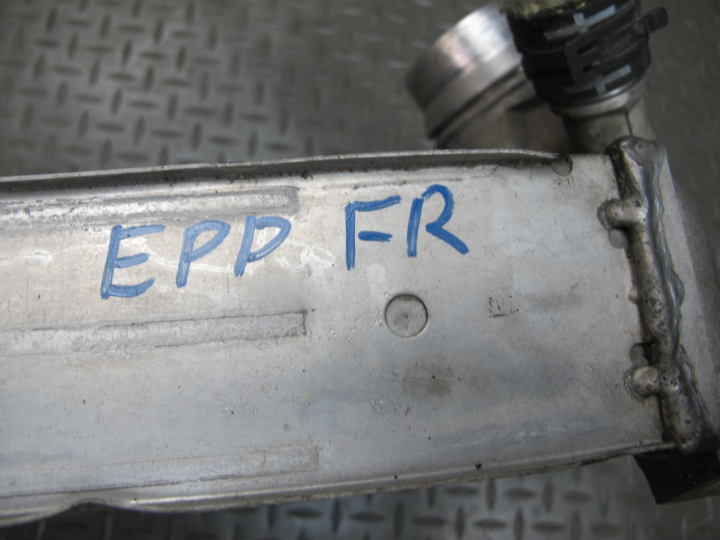 2010-2016 Porsche Panamera 970 Turbo Right Intercooler Unit 97011021061