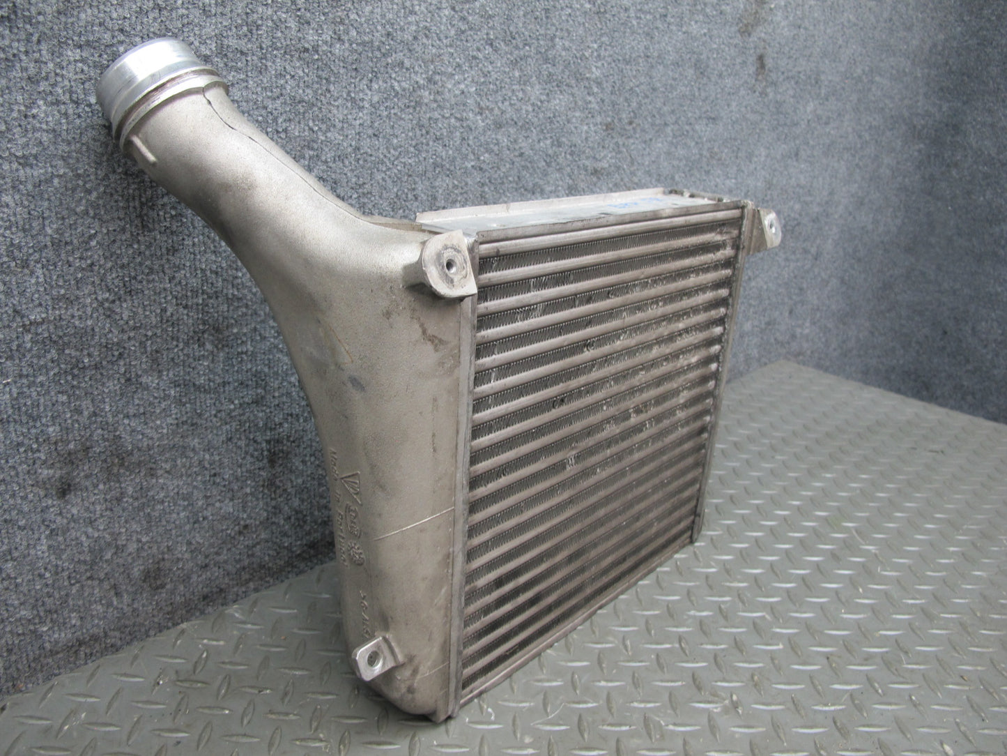 2010-2016 Porsche Panamera 970 Turbo Right Intercooler Unit 97011021061