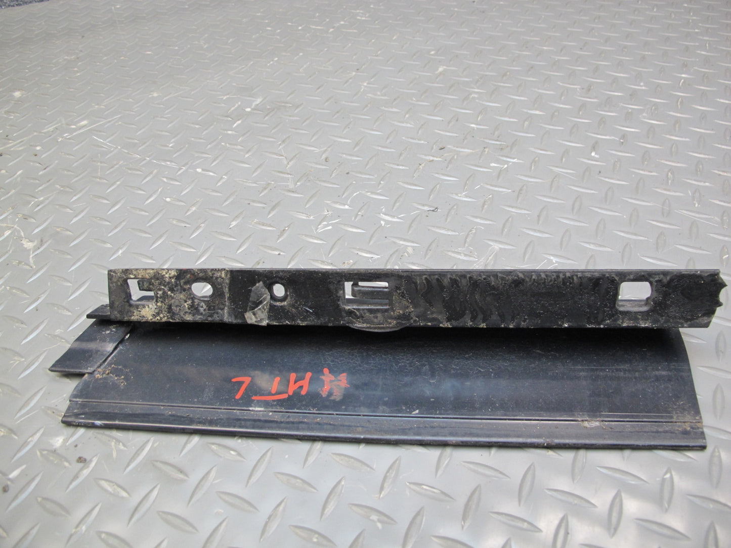 03-09 Hummer H2 Front Rear Right & Left Side Roof Rack Rail Cover Molding Set
