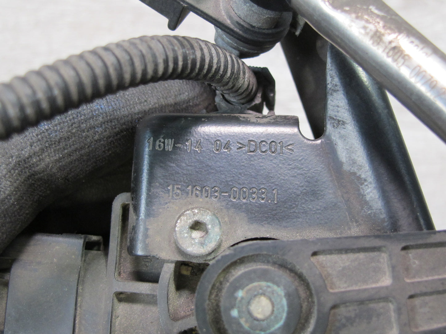 2010-2016 Porsche Panamera 970 Front Left Suspension Height Sensor 97034302103