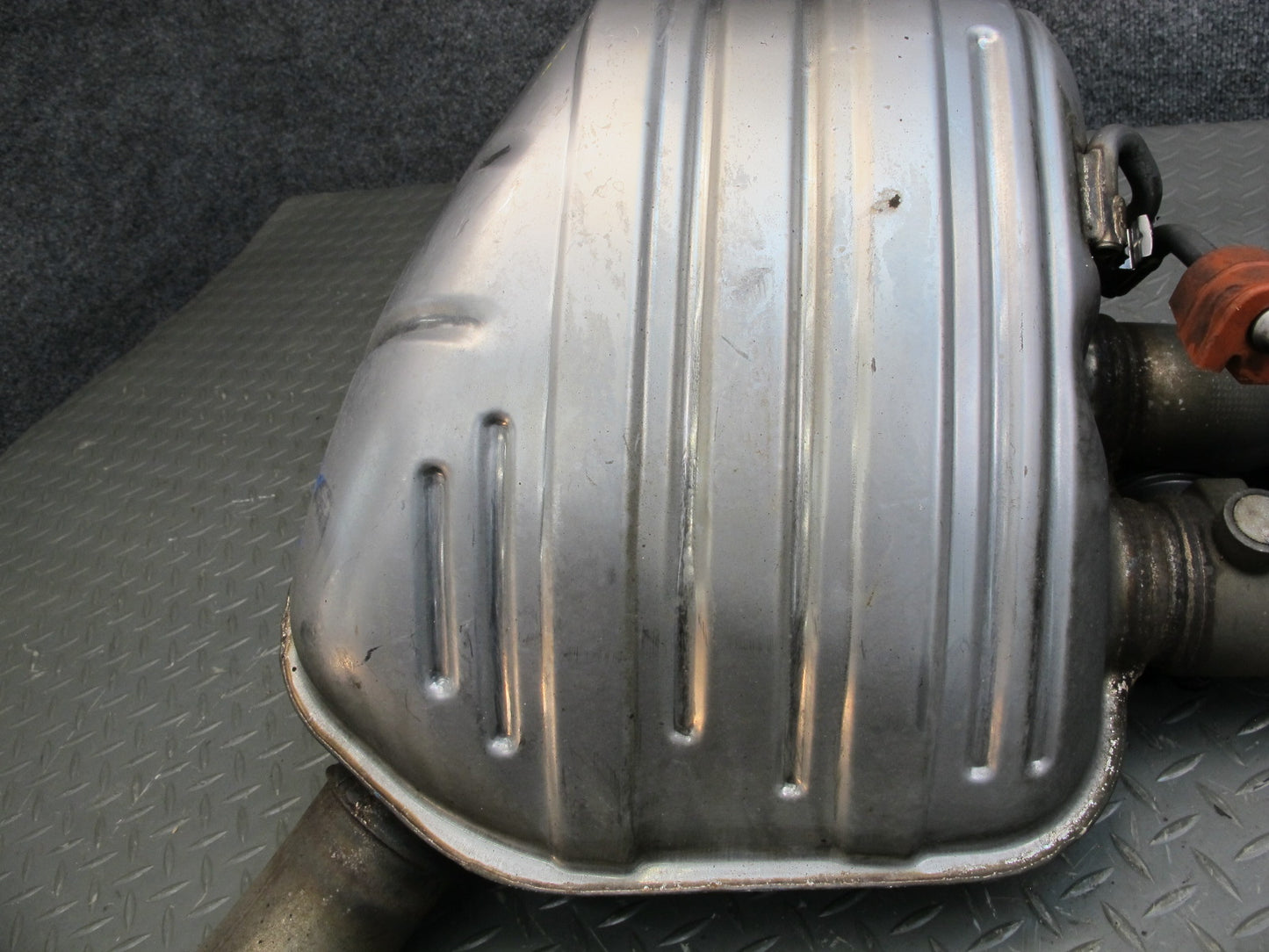 2014-2016 Porsche Panamera 970 3.0L Turbo Rear Right Exhaust Muffler w Tips