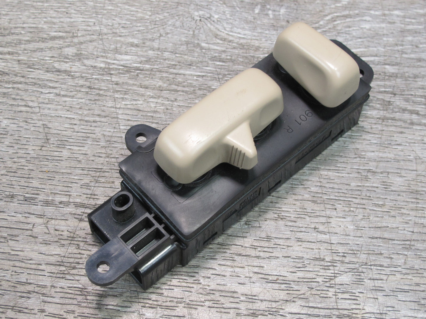 1998-2002 Lexus J100 LX470 Front Right Passenger Side Seat Adjustment Switch