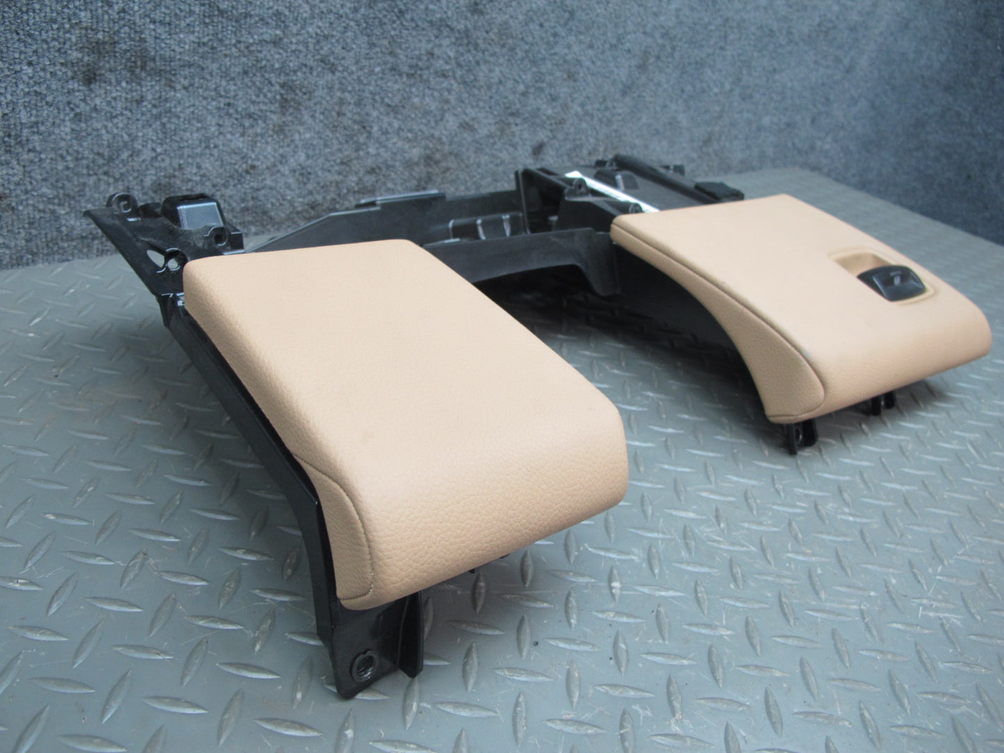 2010-2016 Porsche Panamera 970 Dash Front Left Knee Trim Cover Panel