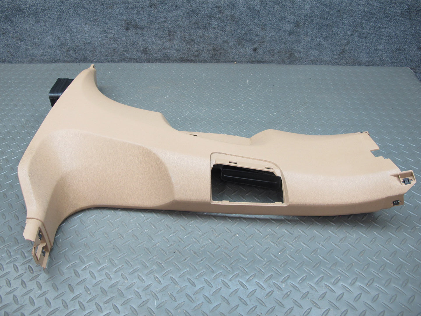 2010-2016 Porsche Panamera 970 Center B Pillar Lower Trim Cover Panel Set of 2