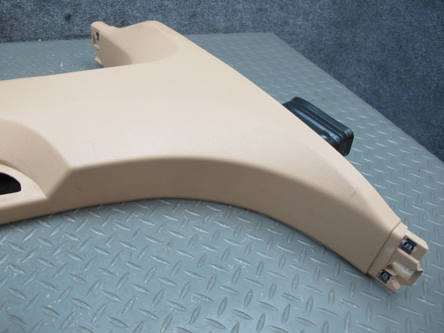 2010-2016 Porsche Panamera 970 Center B Pillar Lower Trim Cover Panel Set of 2