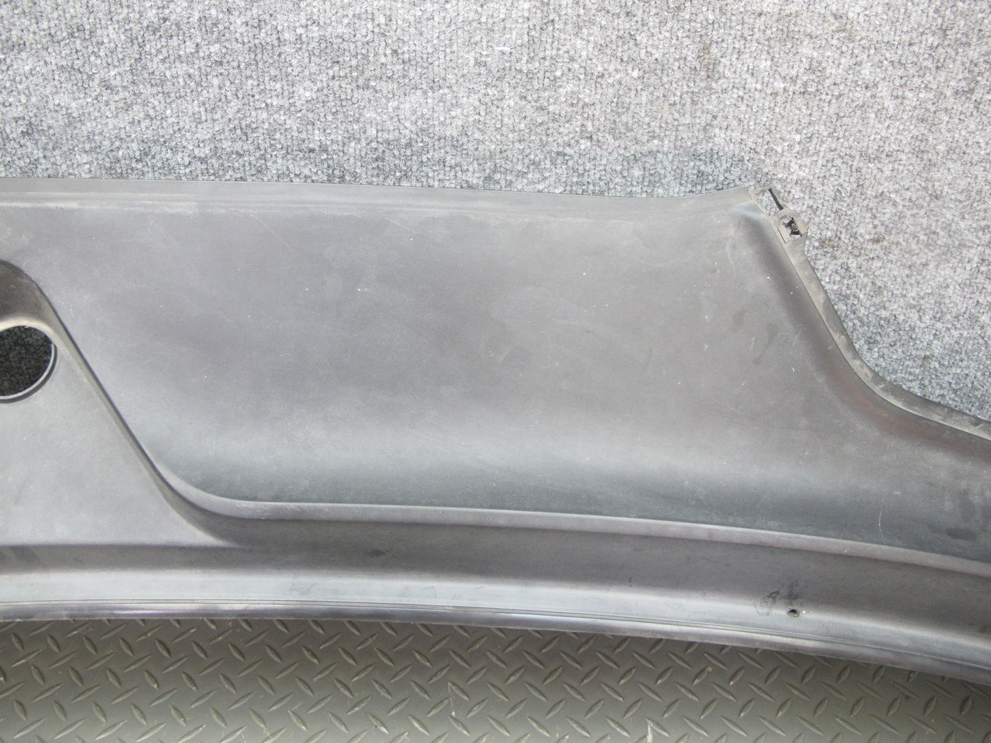 2010-2016 Porsche Panamera 970 Front Windshield Wiper Cowl Cover 97055506302
