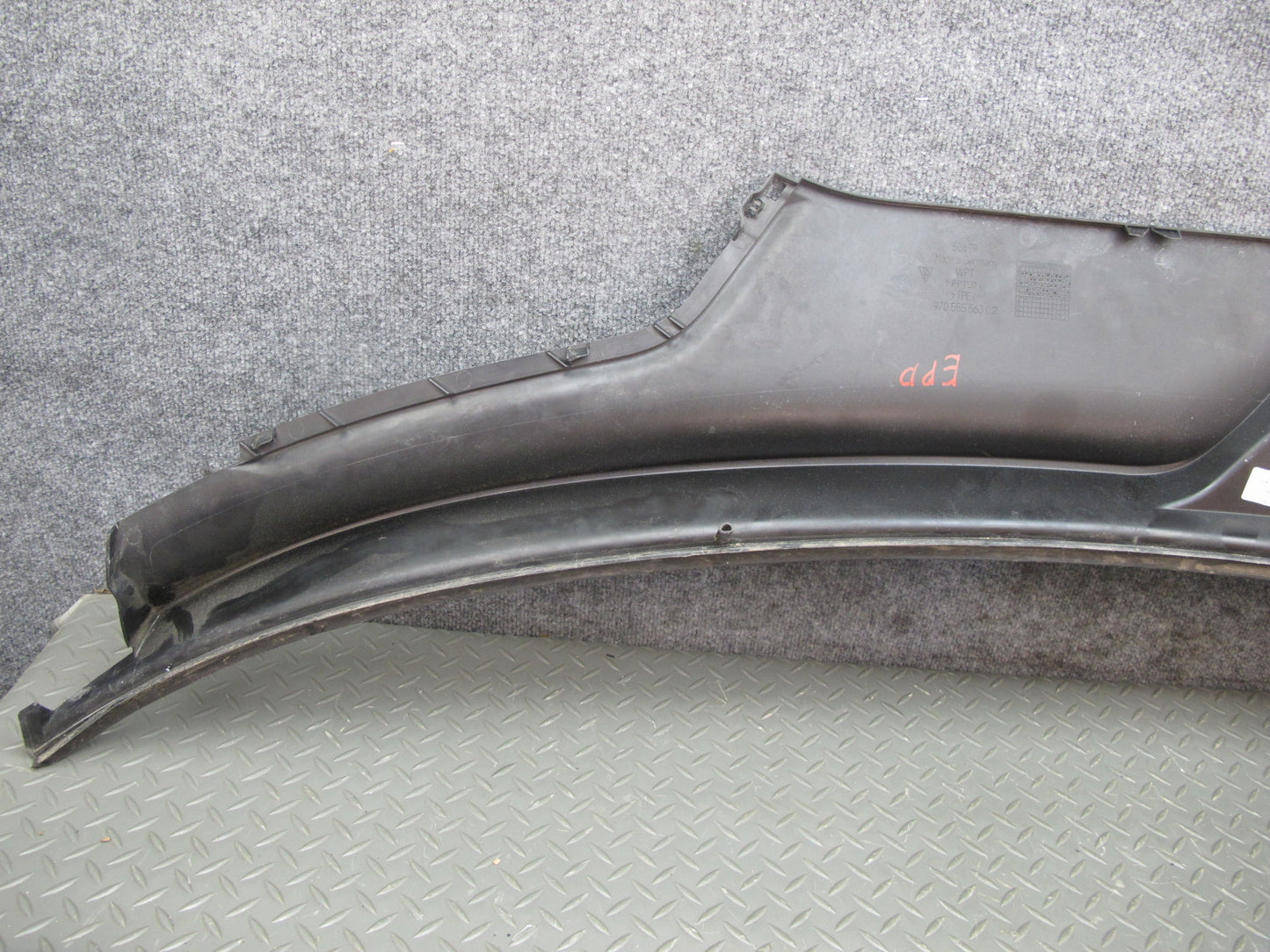 2010-2016 Porsche Panamera 970 Front Windshield Wiper Cowl Cover 97055506302