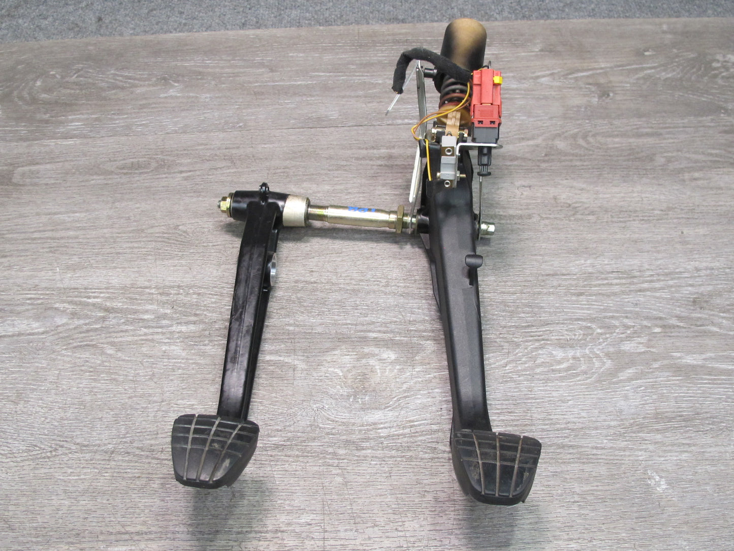 1997-2004 Porsche Boxster 986 M/T Accelerator Gas Brake Clutch Pedal Set