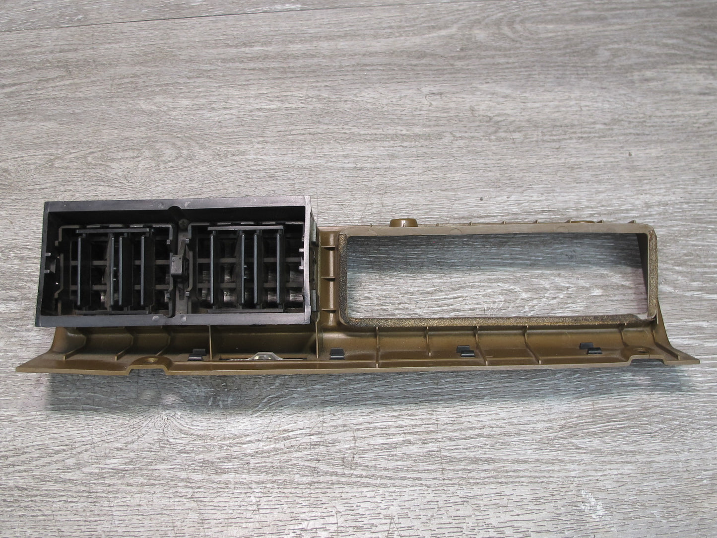 81-83 Datsun Nissan 280ZX S130 Set of 3 Dash Left Right Center Air Vent OEM