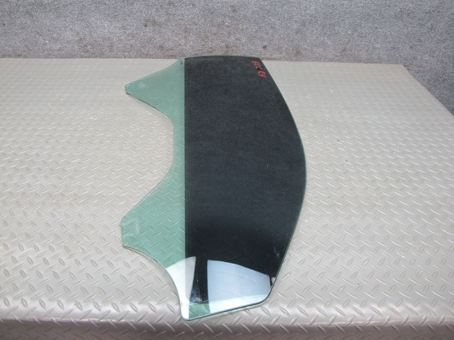 16-23 Chevrolet Camaro Coupe Right Passenger Door Glass Window OEM