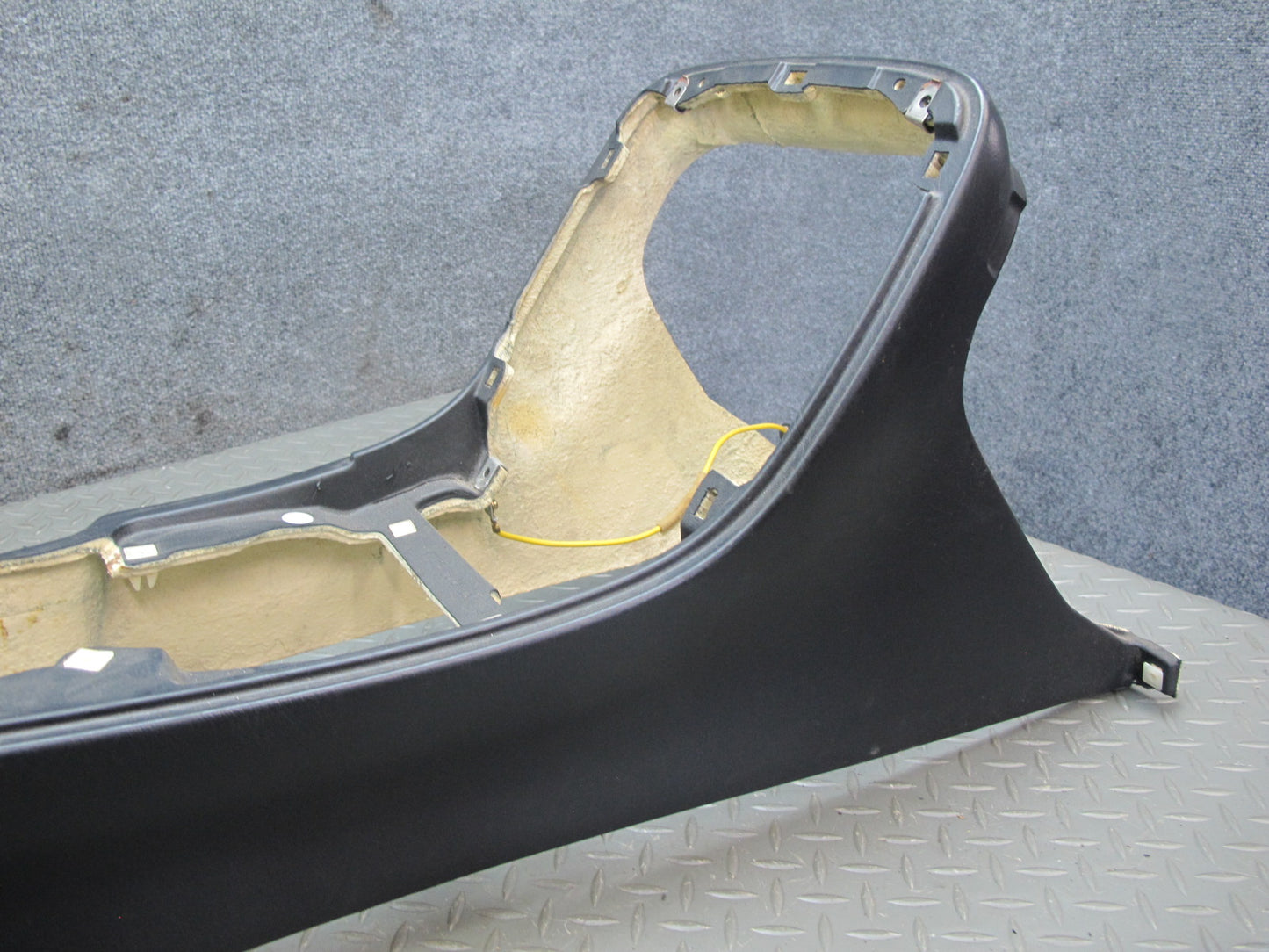 95-00 Lexus SC300 SC400 Center Console Trim Cover Panel w Armrest Black OEM