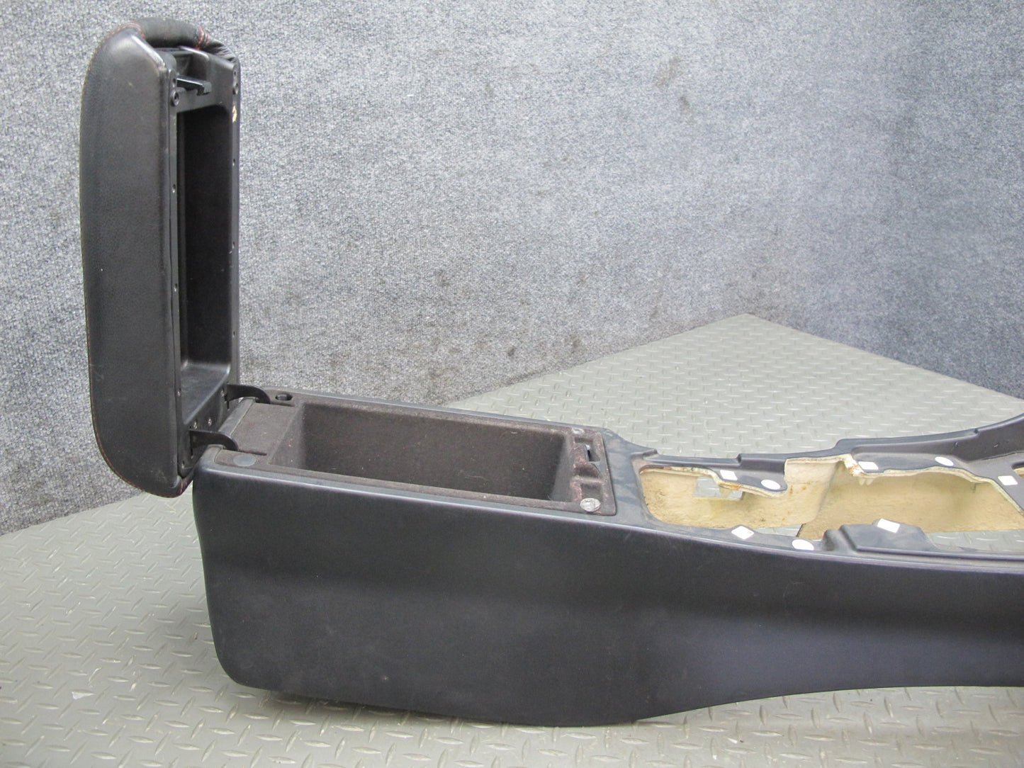 95-00 Lexus SC300 SC400 Center Console Trim Cover Panel w Armrest Black OEM