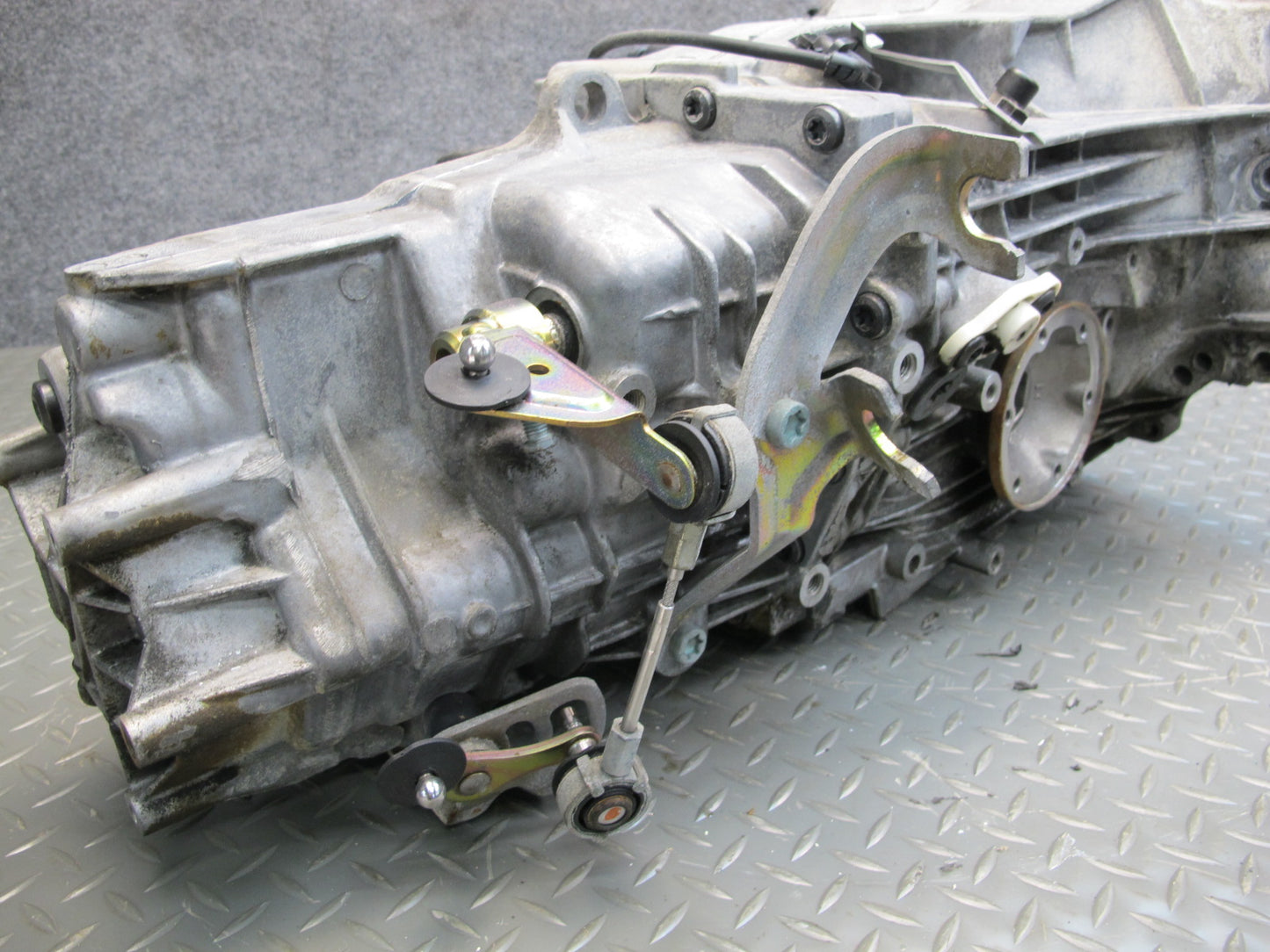 2000-2004 Porsche Boxster 986 2.7L G86.01 M/T Manual Transmission 29k Miles