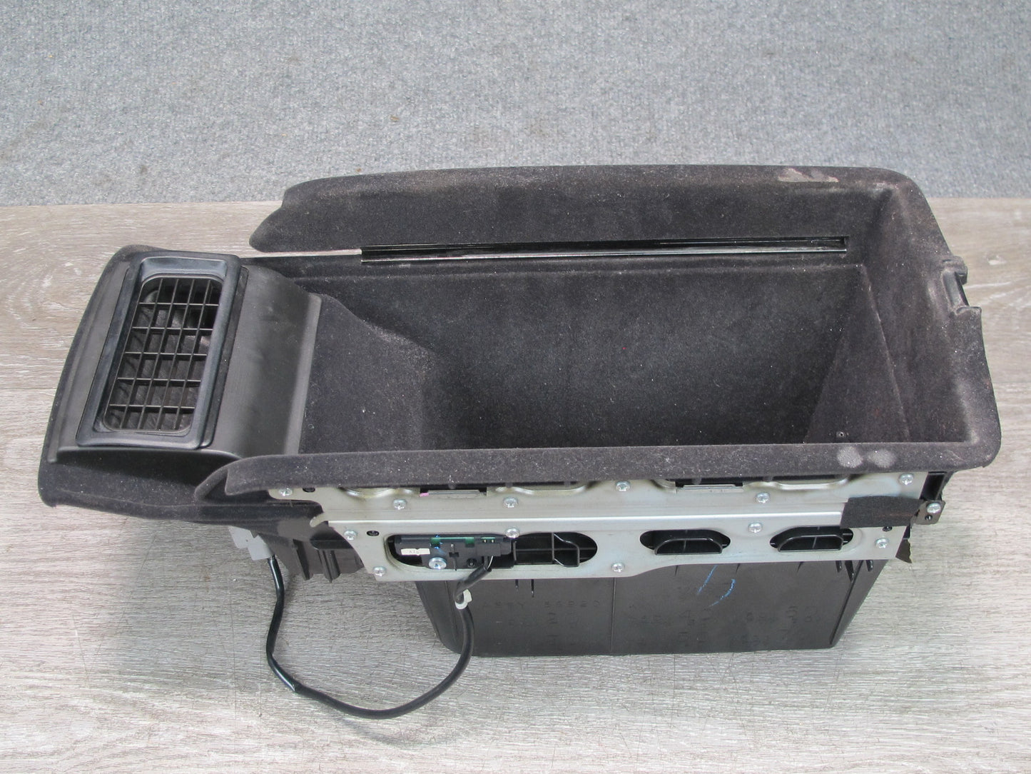 04-06 Lexus UCF30L LS430 Center Console Compartment Storage OEM
