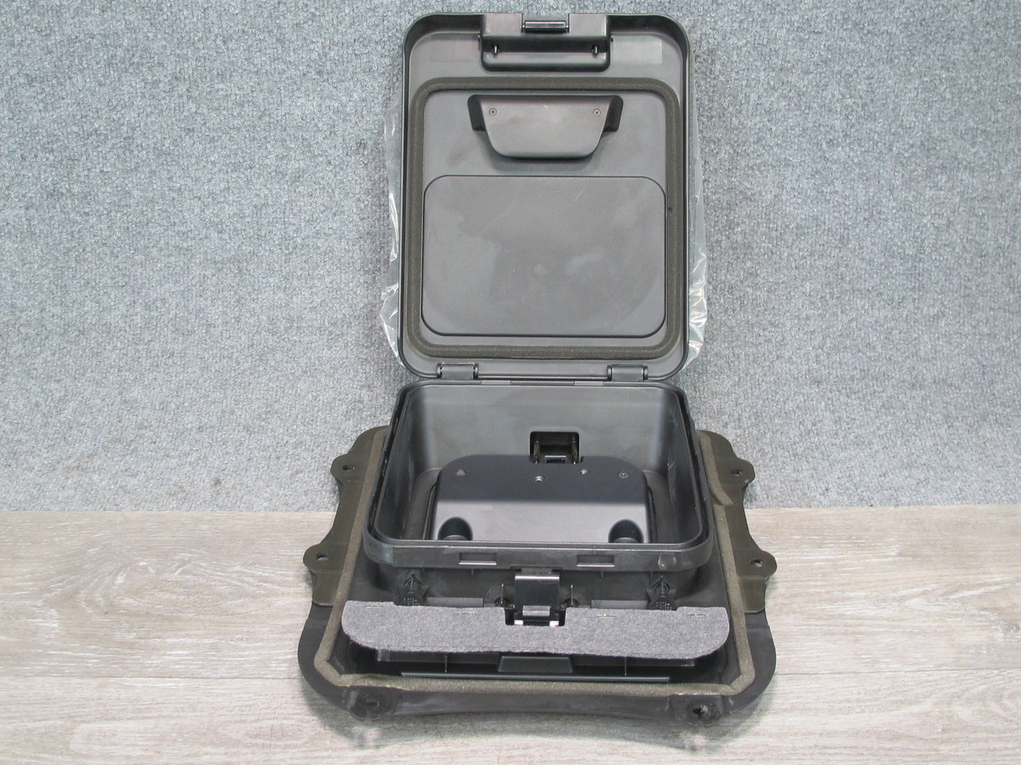 01-06 Lexus UCF30L LS430 Rear Seat Partition Trunk Storage Extension OEM