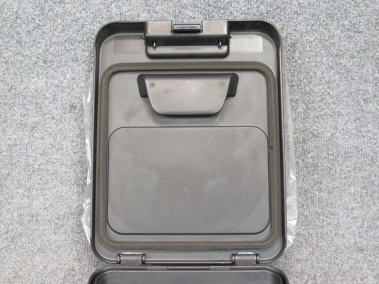 01-06 Lexus UCF30L LS430 Rear Seat Partition Trunk Storage Extension OEM