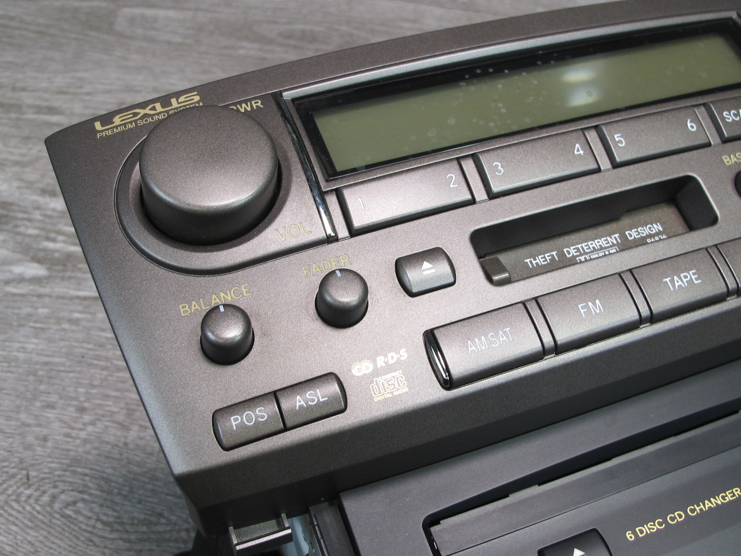 04-06 Lexus UCF30L LS430 Radio CD Cassette Player Receiver Head Unit OEM