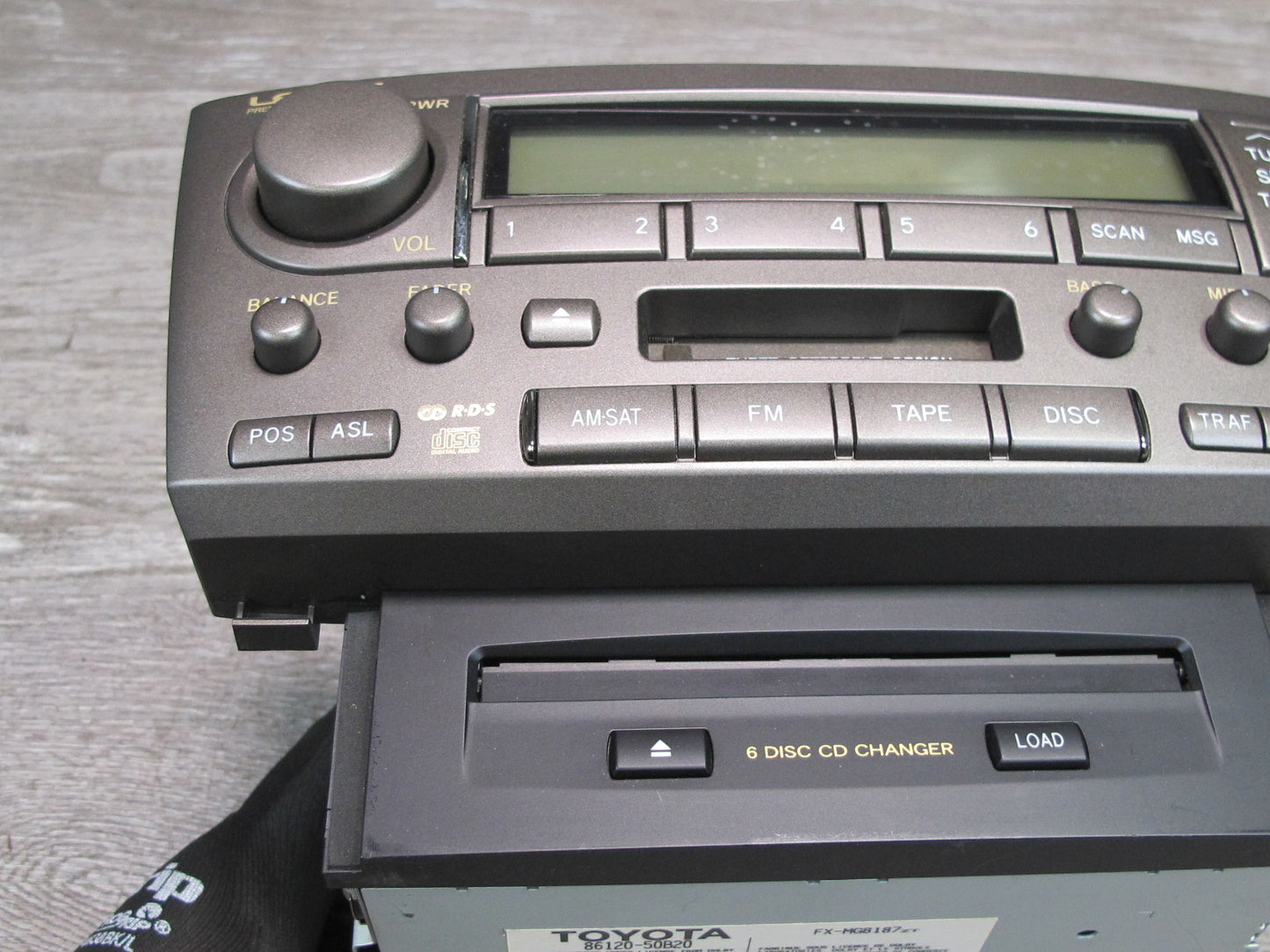 04-06 Lexus UCF30L LS430 Radio CD Cassette Player Receiver Head Unit OEM