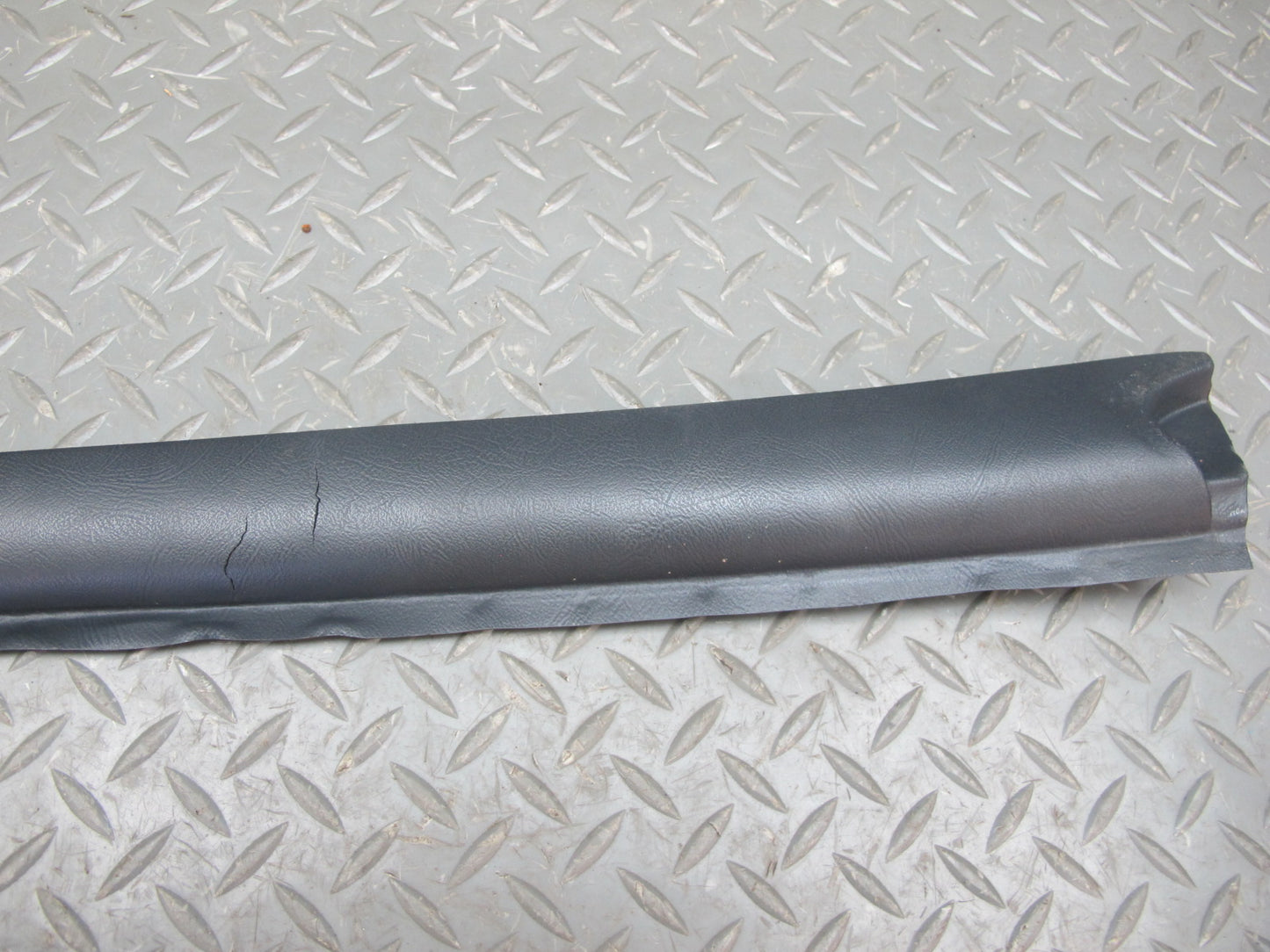 84-89 BMW E24 6-SERIES Set of 2 Front Interior A Pillar Trim Cover Panel OEM