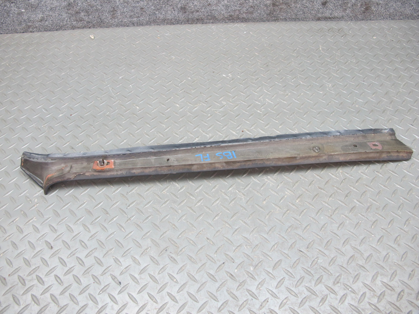 84-89 BMW E24 6-SERIES Set of 2 Front Interior A Pillar Trim Cover Panel OEM