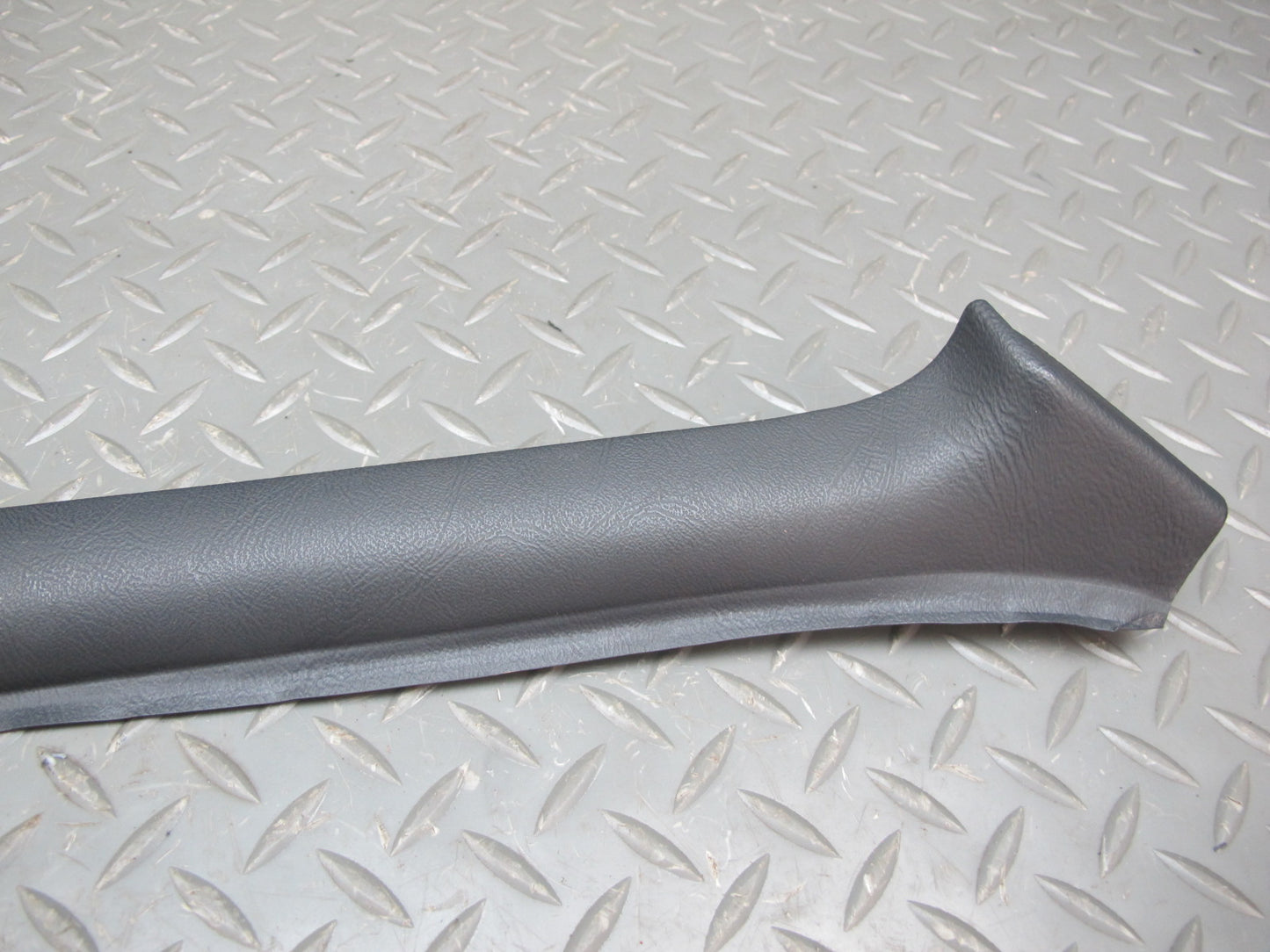 84-89 BMW E24 6-SERIES Set of 2 Front Interior A Pillar Trim Cover Panel OEM