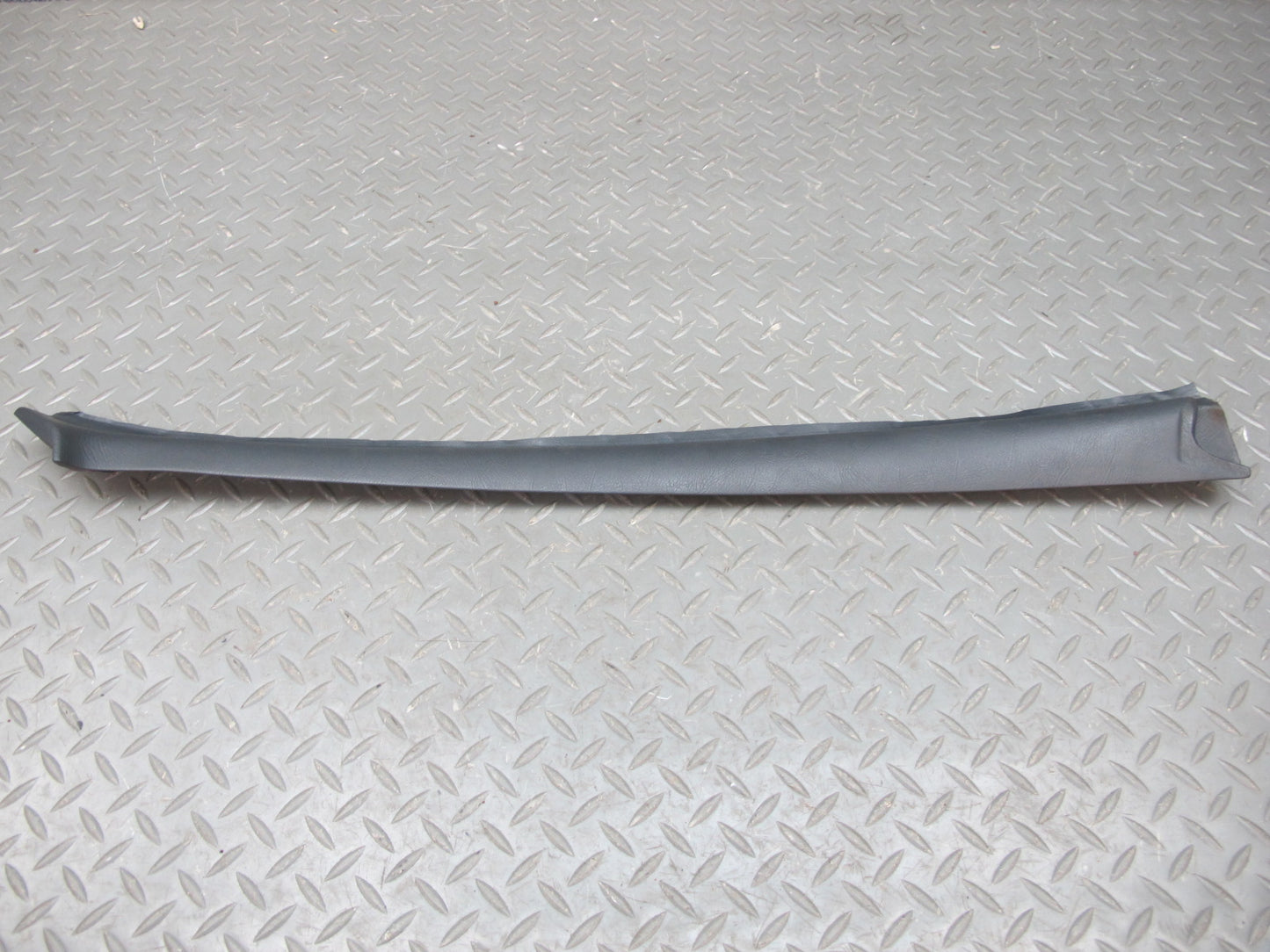 84-89 BMW E24 6-SERIES Set of 2 Front Interior A Pillar Trim Cover Panel OEM